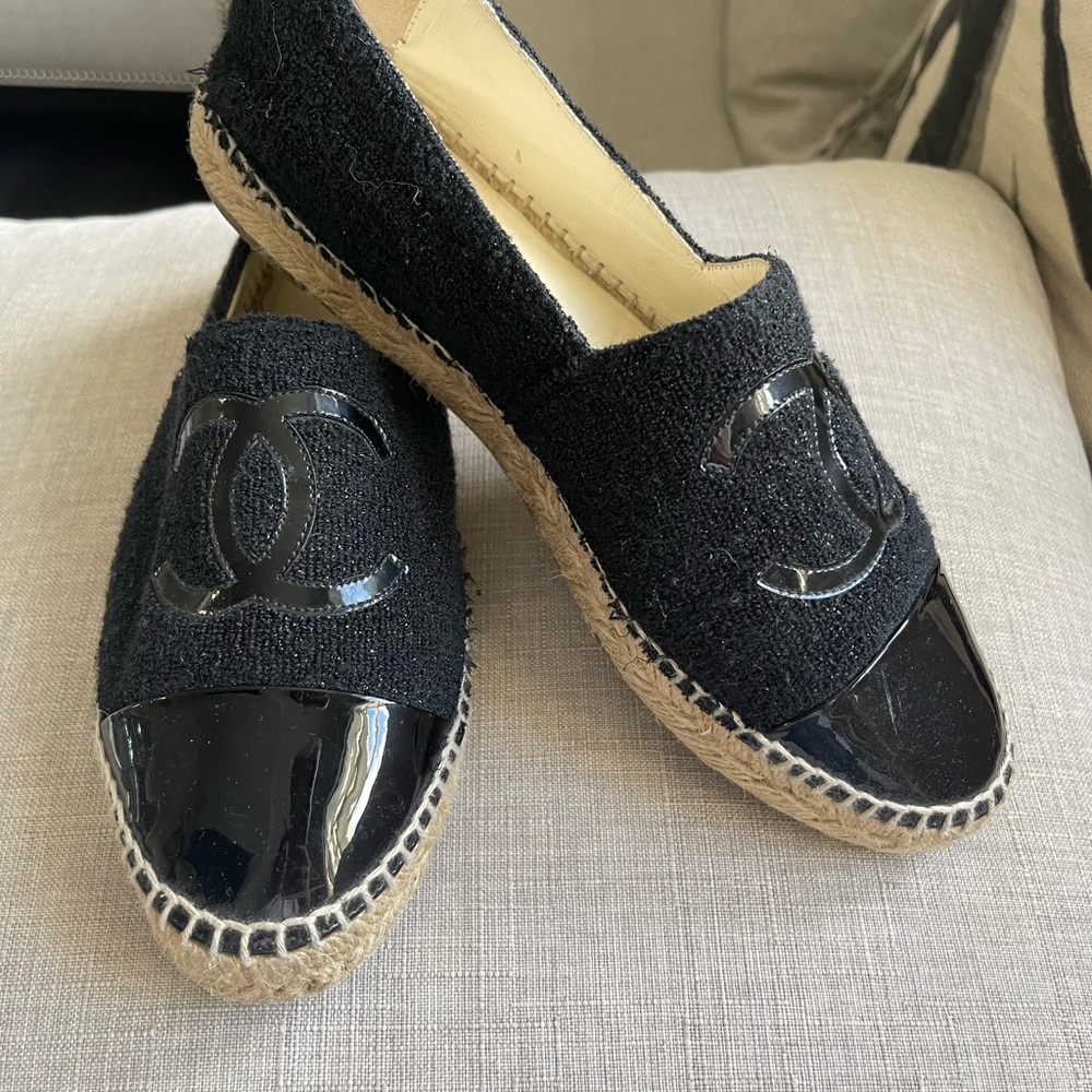 Authentic Chanel espadrilles flat shoes slip-ons